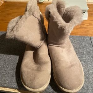 UGG boots short